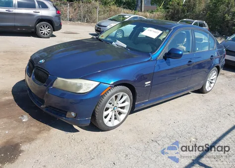 2011 BMW 328I xDrive из США, поврежденный, VIN WBAPK5C57BF126110